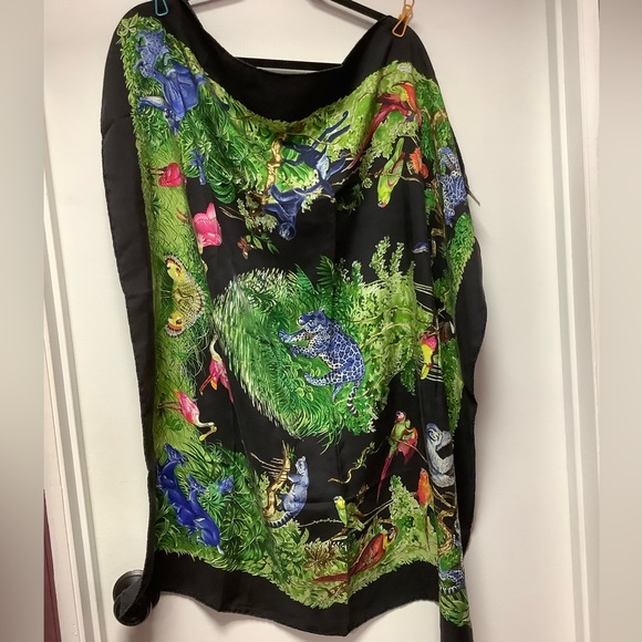 Hermes Equateur Large Scarf NWT - Picture 13 of 13